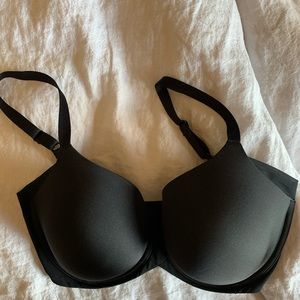 34G Wacoal bra